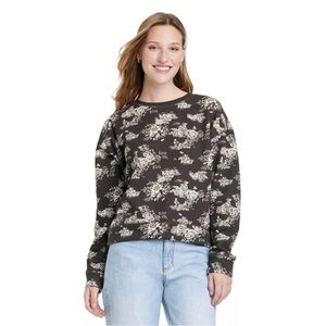 Universal Thread Floral Black and White Sweatshirt S. EUC